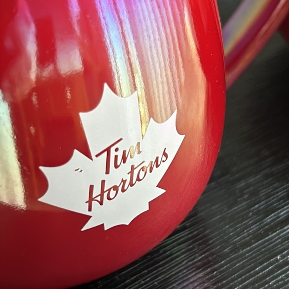 TIM HORTONS Red Luster Iridescent Maple Leaf Coffee Tea Mugs, Set of 2 - Picture 8 of 14